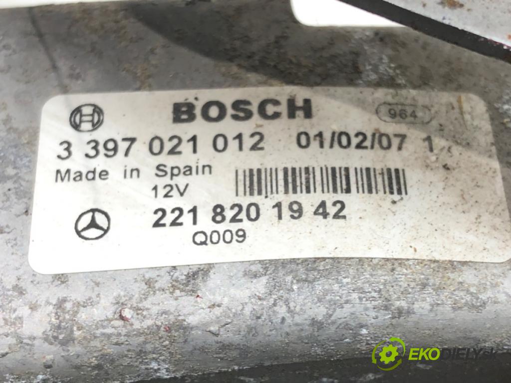 MERCEDES-BENZ KLASA S (W221) 2005 - 2013    S 500 4-matic (221.086, 221.186) 285 kW [388 KM] b  mechanismus stěračů přední část levý 2218201942