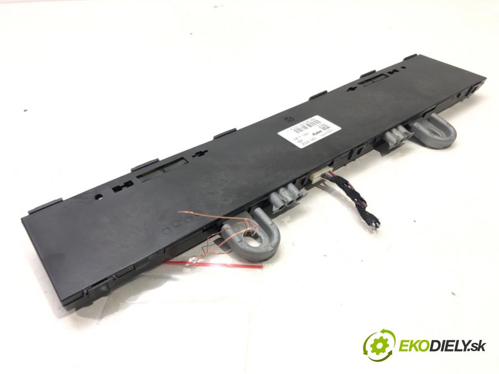 MERCEDES-BENZ KLASA S (W221) 2005 - 2013    S 500 4-matic (221.086, 221.186) 285 kW [388 KM] b  Zosilňovač Antenní: A2218208089 (Zosilňovače)