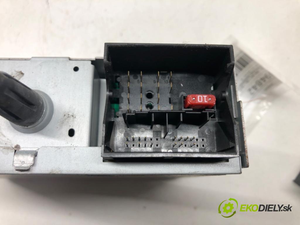 PEUGEOT 508 SW I (8E_) 2010 - 2018    2.0 HDi 120 kW [163 KM] olej napędowy 2010 - 2018  RADIO 9676837780 (Audio zariadenia)