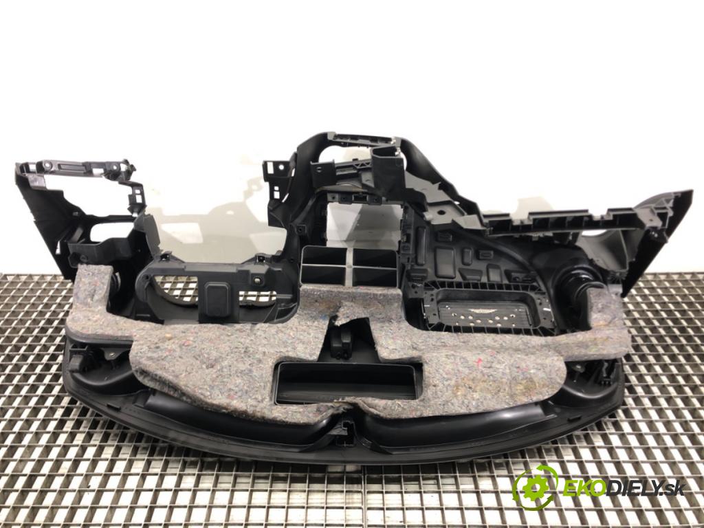 ALFA ROMEO MITO (955_) 2008 - 2018    1.6 JTDM (955AXC1B) 88 kW [120 KM] olej napędowy 2  Palubná doska  (Palubné dosky)