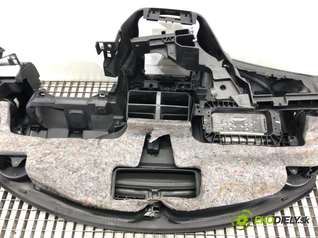 ALFA ROMEO MITO (955_) 2008 - 2018    1.6 JTDM (955AXC1B) 88 kW [120 KM] olej napędowy 2  Palubná doska  (Palubné dosky)