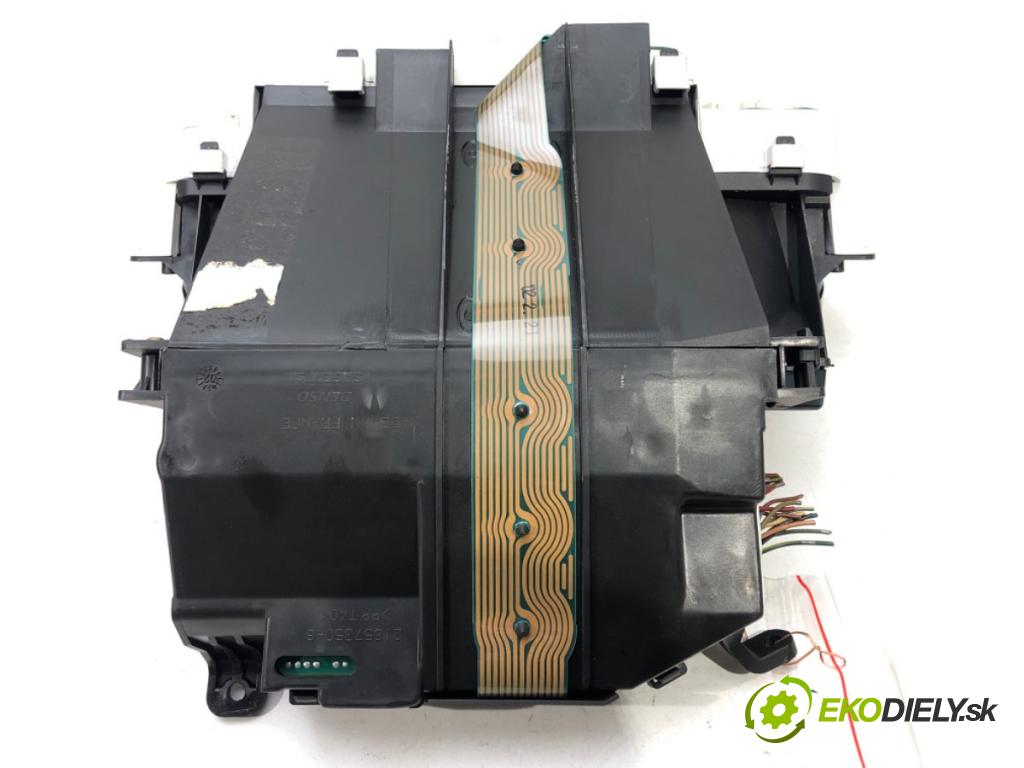 TOYOTA YARIS (_P1_) 1999 - 2005    1.0 (SCP10_) 50 kW [68 KM] benzyna 1999 - 2005  Prístrojovka 21658091-5 (Prístrojové dosky, displeje)