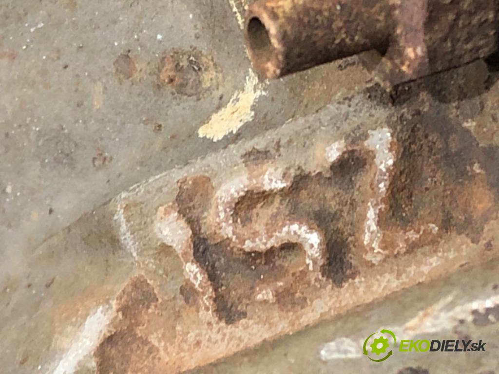 TOYOTA YARIS (_P1_) 1999 - 2005    1.0 (SCP10_) 50 kW [68 KM] benzyna 1999 - 2005  Motor 1SZ-FE (Motory (kompletné))