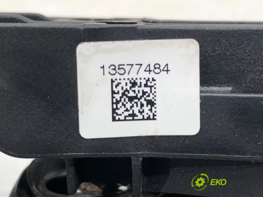 OPEL ZAFIRA TOURER C (P12) 2011 - 2022    1.4 LPG (75) 103 kW [140 KM] Benzyna / gaz samocho  Kľučka vonkajšia ľavy predný 13577484