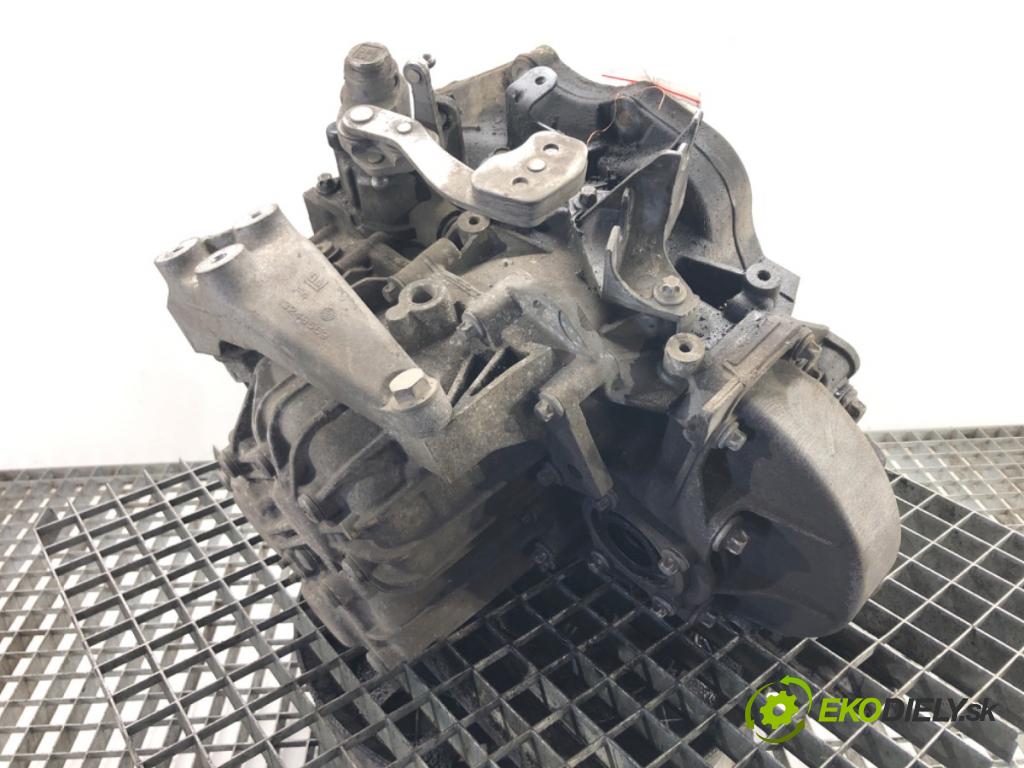 OPEL ZAFIRA C nadwozie wielkoprzestrzenne (MPV) 2017 103 kW 1.4 LPG (75) 1364 Prevodovka 55502625 (Prevodovka)