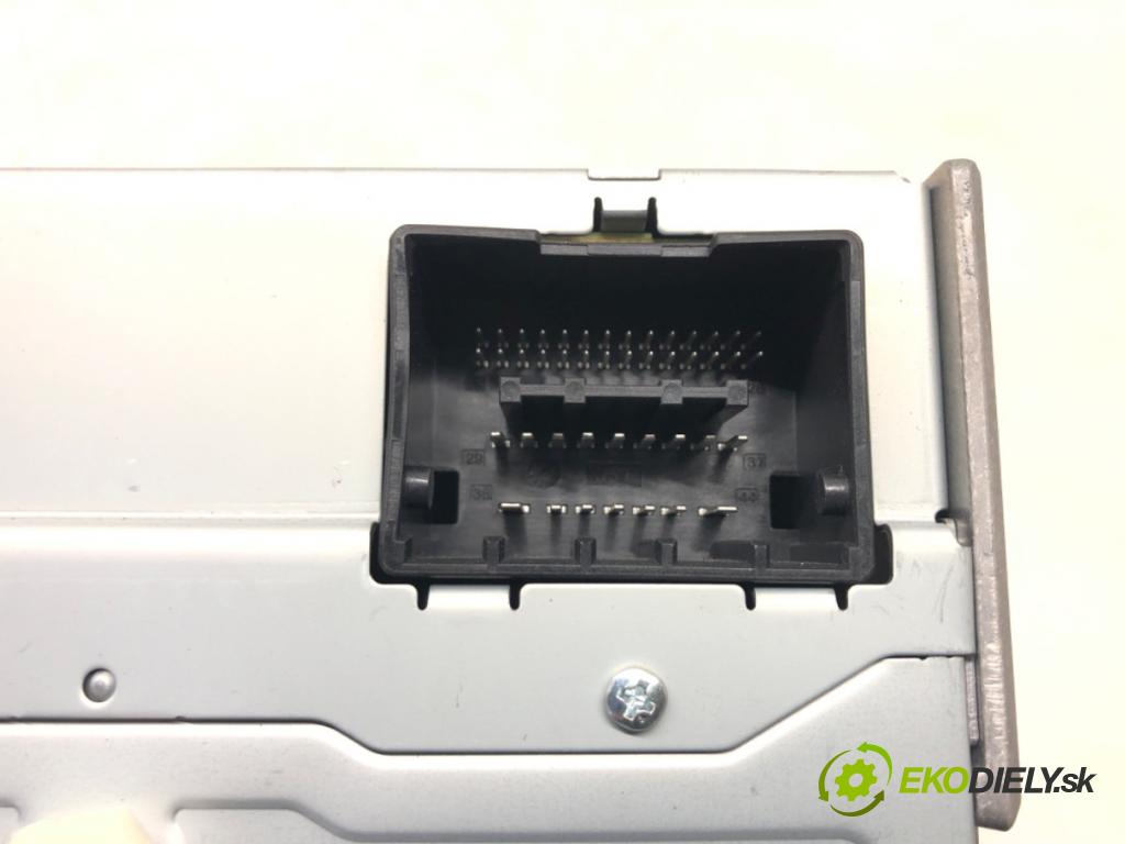 OPEL ASTRA J (P10) 2009 - 2015    1.7 CDTI (68) 81 kW [110 KM] olej napędowy 2009 -   RADIO 22976603 (Audio zariadenia)