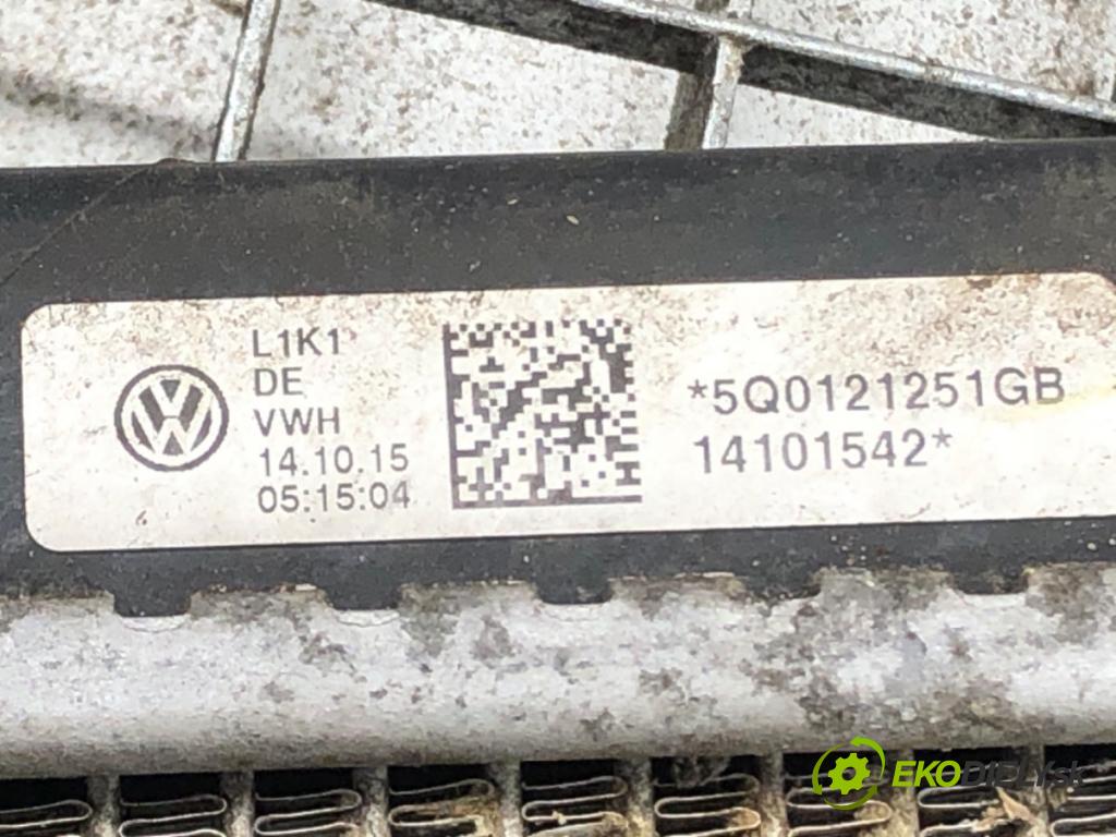 VW GOLF VII Variant (BA5, BV5) 2013 - 2022    2.0 TDI 110 kW [150 KM] olej napędowy 2013 - 2022  Chladič vody 5Q0121251GB (Chladiče vody)