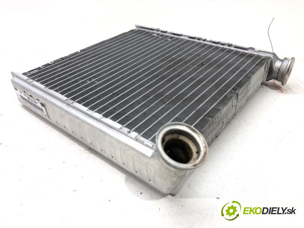 VW GOLF VII Variant (BA5, BV5) 2013 - 2022    2.0 TDI 110 kW [150 KM] olej napędowy 2013 - 2022  Výhrevné teleso, radiátor kúrenia 5Q0819031 (Radiátory kúrenia)