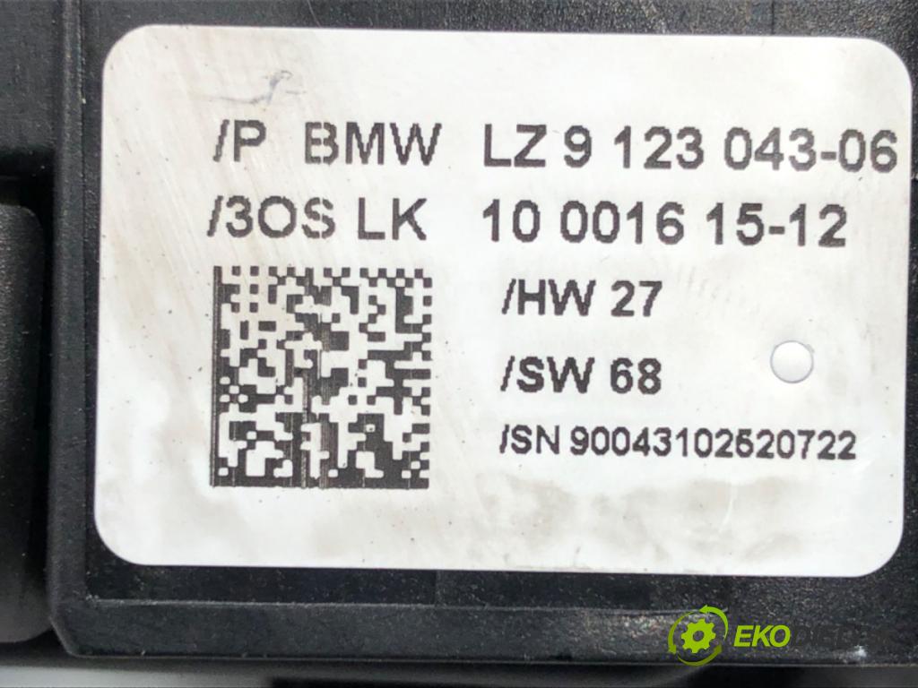 BMW 3 Touring (E91) 2004 - 2012    320 d 135 kW [184 KM] olej napędowy 2010 - 2012  Prepínač kombinovaný 9123043 (Prepínače, spínače, tlačidlá a ovládače kúrenia)