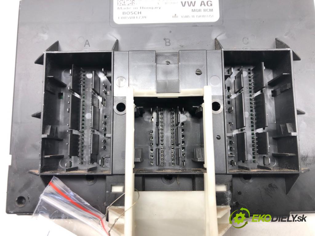 VW GOLF VII Variant (BA5, BV5) 2013 - 2022    2.0 TDI 110 kW [150 KM] olej napędowy 2013 - 2022  Modul komfortu 5Q0957086AK (Moduly komfortu)