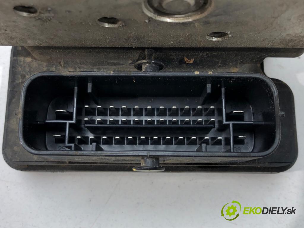 HYUNDAI i30 (GD) 2011 - 2022    1.6 88 kW [120 KM] benzyna 2012 - 2016  pumpa ABS A6589-30600 (Pumpy brzdové)