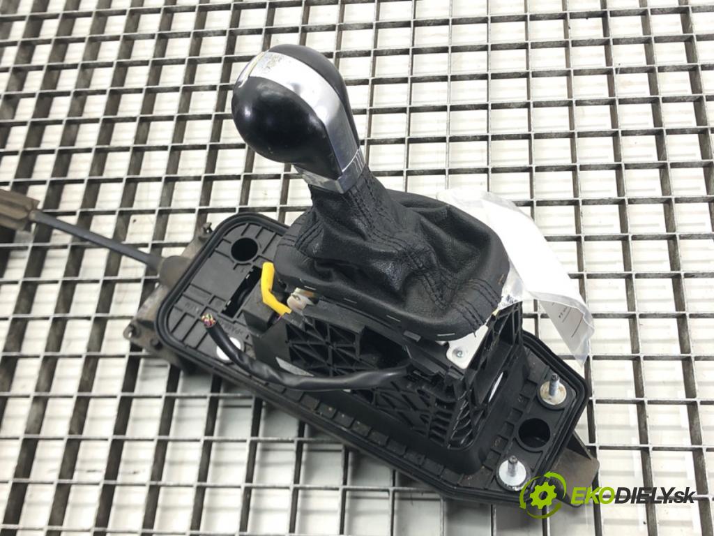 VW SCIROCCO III (137, 138) 2008 - 2017    1.4 TSI 118 kW [160 KM] benzyna 2008 - 2017  Kulisa 1K1713025AD (Rýchlostné páky / kulisy)