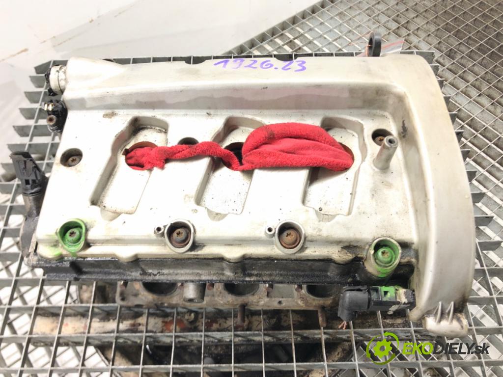 AUDI A6 C5 Avant (4B5) 1997 - 2005    3.0 162 kW [220 KM] benzyna 2001 - 2005  Hlava valcov pravá 06C103373E ASN (Hlavy valcov)