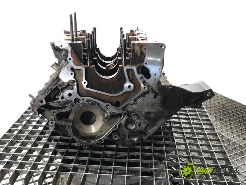 AUDI A6 C5 Avant (4B5) 1997 - 2005    3.0 162 kW [220 KM] benzyna 2001 - 2005  blok Motor pod stolík PIESTY: 06C103019S ASN