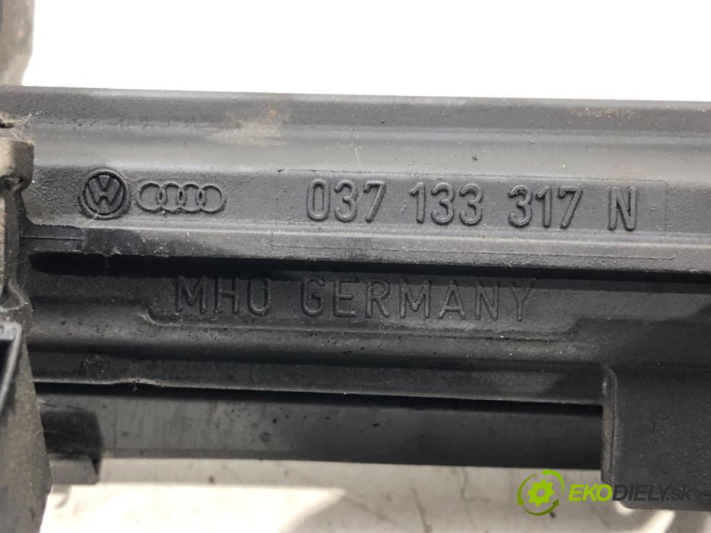 SKODA OCTAVIA I (1U2) 1996 - 2010    2.0 85 kW [116 KM] benzyna 1999 - 2007  Lišta vstrekovacia 0280160557 (Vstrekovacie lišty)