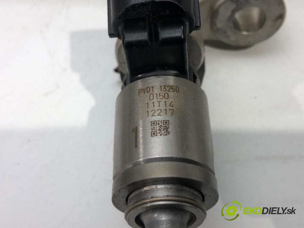 MAZDA CX-5 (KE, GH) 2011 - 2017    2.5 141 kW [192 KM] benzyna 2015 - 2017  Lišta vstrekovacia PY0113250 PY0113150A (Vstrekovacie lišty)