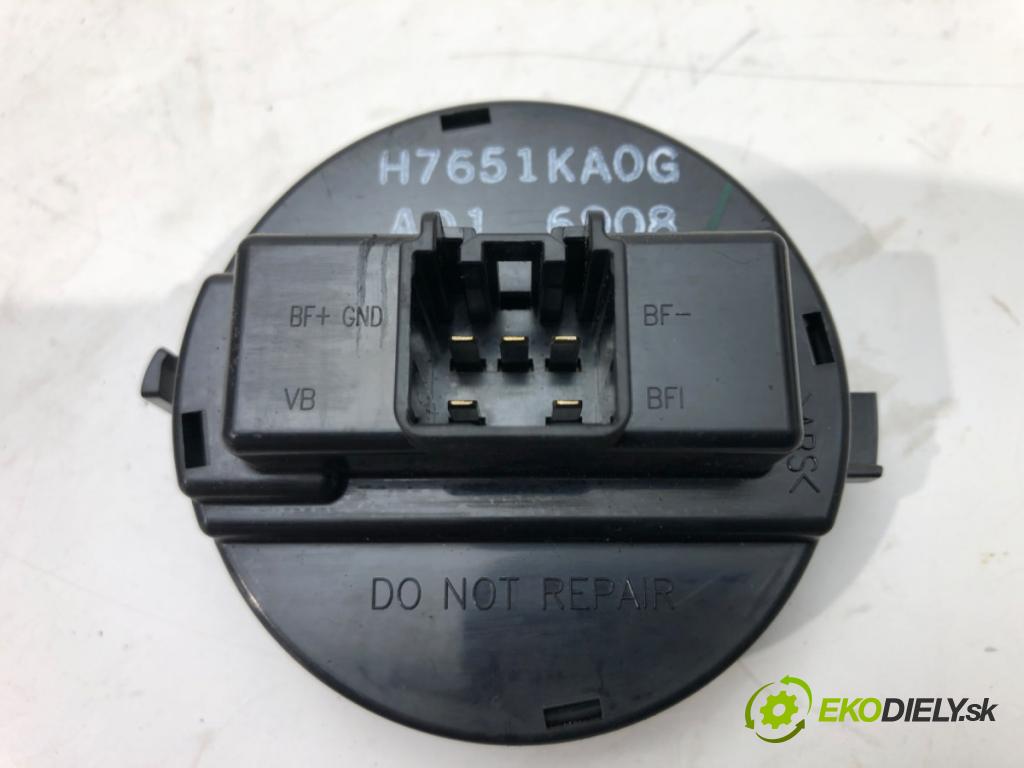 MAZDA CX-5 (KE, GH) 2011 - 2017    2.5 141 kW [192 KM] benzyna 2015 - 2017  Odpor, rezistor kúrenia vzduchu H7651KA0G (Odpory (rezistory) kúrenia)