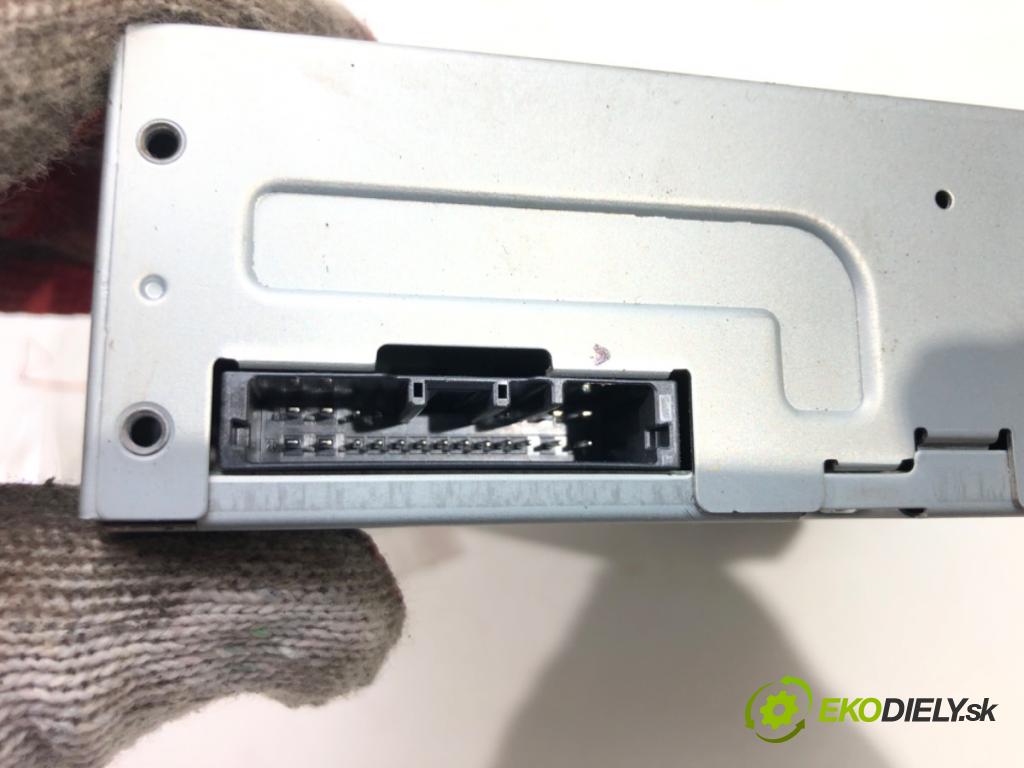 MAZDA CX-5 (KE, GH) 2011 - 2017    2.5 141 kW [192 KM] benzyna 2015 - 2017  RADIO KA0H-669G0 (Audio zariadenia)