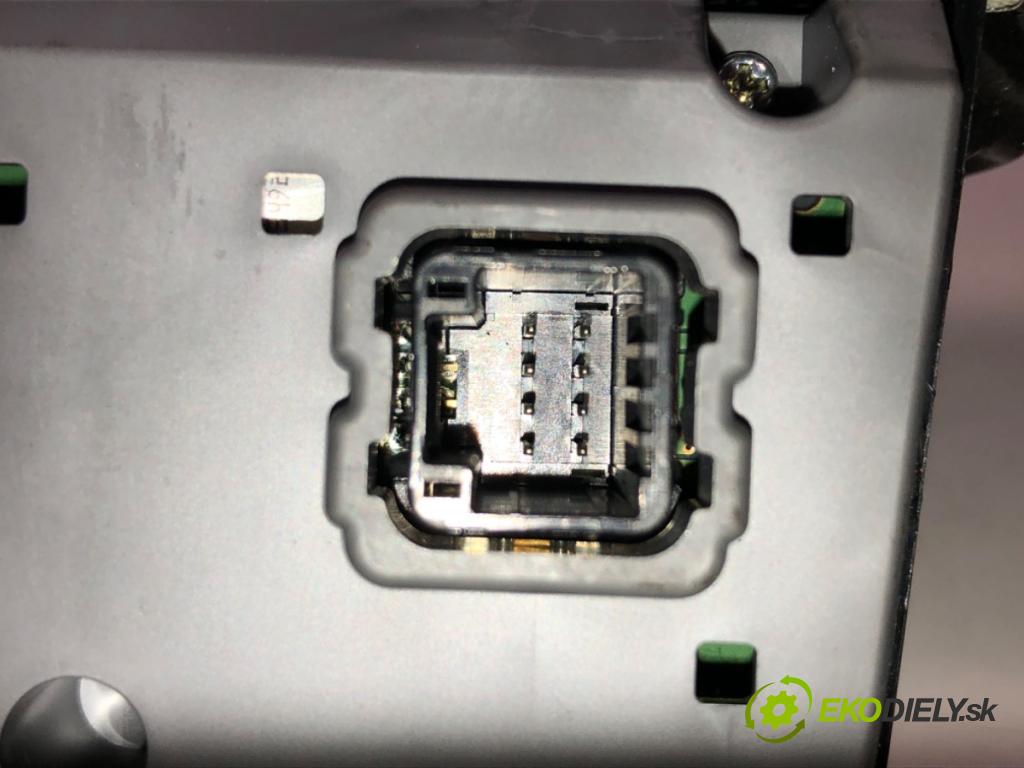 MAZDA CX-5 (KE, GH) 2011 - 2017    2.5 141 kW [192 KM] benzyna 2015 - 2017  Panel Prepínač KA0G66CM0