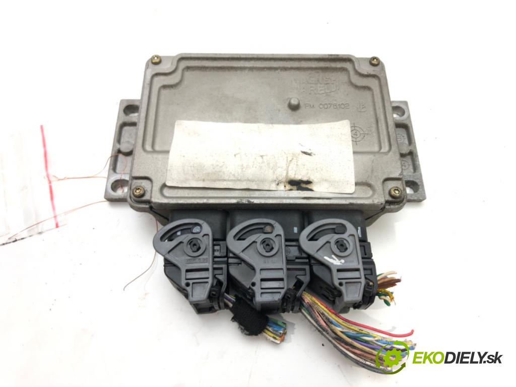CITROEN C4 I (LC_) 2004 - 2014    1.4 16V 65 kW [88 KM] benzyna 2004 - 2011  riadiaca jednotka Motor 9659099180 (Riadiace jednotky)