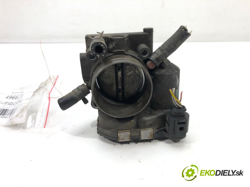 SEAT LEON (1M1) 1999 - 2006    1.8 20V 92 kW [125 KM] benzyna 1999 - 2006  Škrtiaca klapka 06A133062F (Škrtiace klapky)