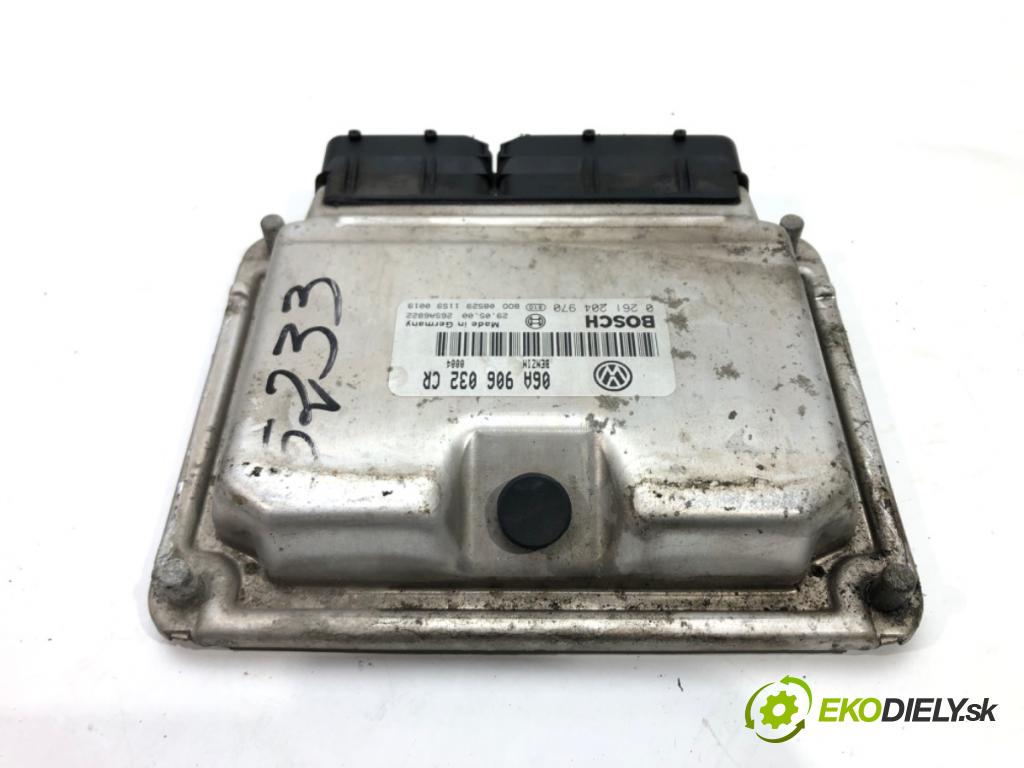 SEAT LEON (1M1) 1999 - 2006    1.8 20V 92 kW [125 KM] benzyna 1999 - 2006  riadiaca jednotka Motor 06A906032CR 0261204970 (Riadiace jednotky)