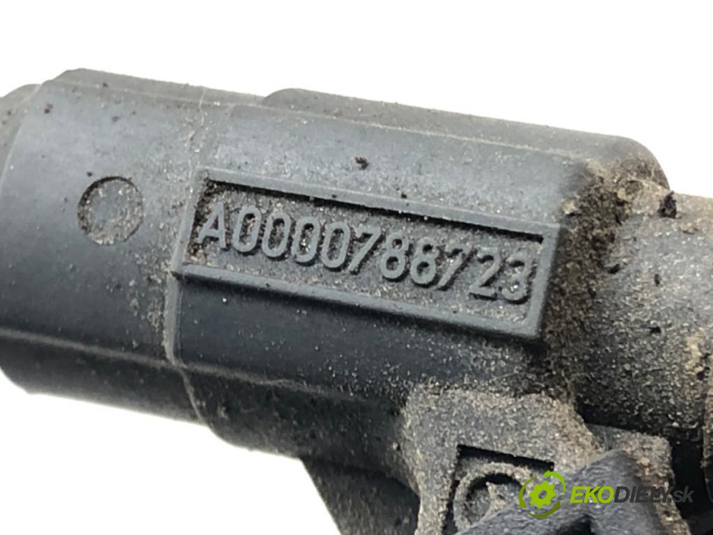 MERCEDES-BENZ KLASA A (W168) 1997 - 2005    A 160 (168.033, 168.133) 75 kW [102 KM] benzyna 19  Lišta vstrekovacia 96610001 (Vstrekovacie lišty)