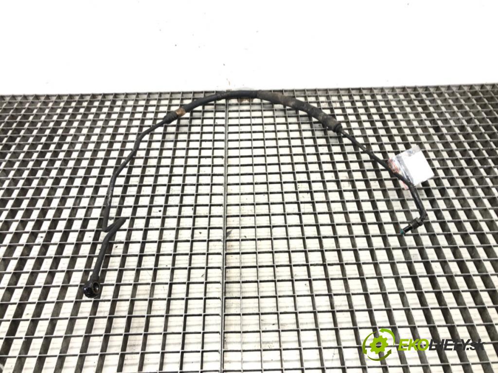 SEAT IBIZA II (6K1) 1993 - 2002    1.4 i 44 kW [60 KM] benzyna 1993 - 2002  hadica servočerpadlo  (Rúrky, hadice servočerpadla)