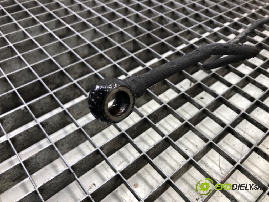 SEAT IBIZA II (6K1) 1993 - 2002    1.4 i 44 kW [60 KM] benzyna 1993 - 2002  hadica servočerpadlo  (Rúrky, hadice servočerpadla)