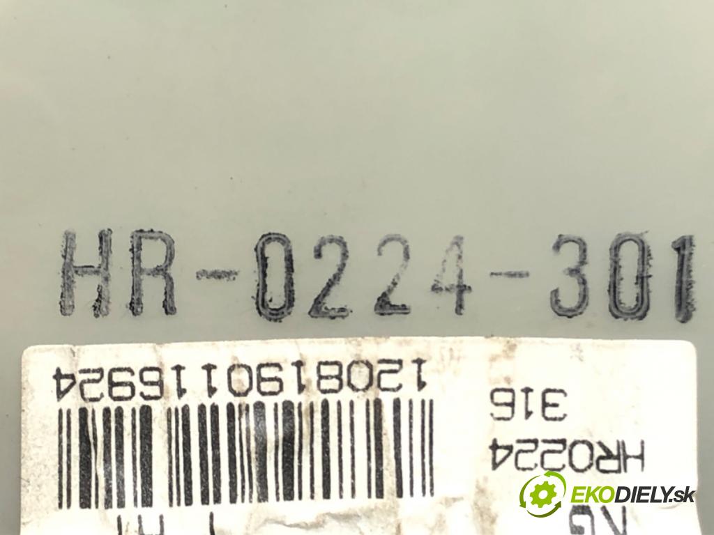 HONDA CR-V I (RD) 1995 - 2002    2.0 16V 4WD (RD1, RD3) 108 kW [147 KM] benzyna 199  Prístrojovka HR0224316 (Prístrojové dosky, displeje)