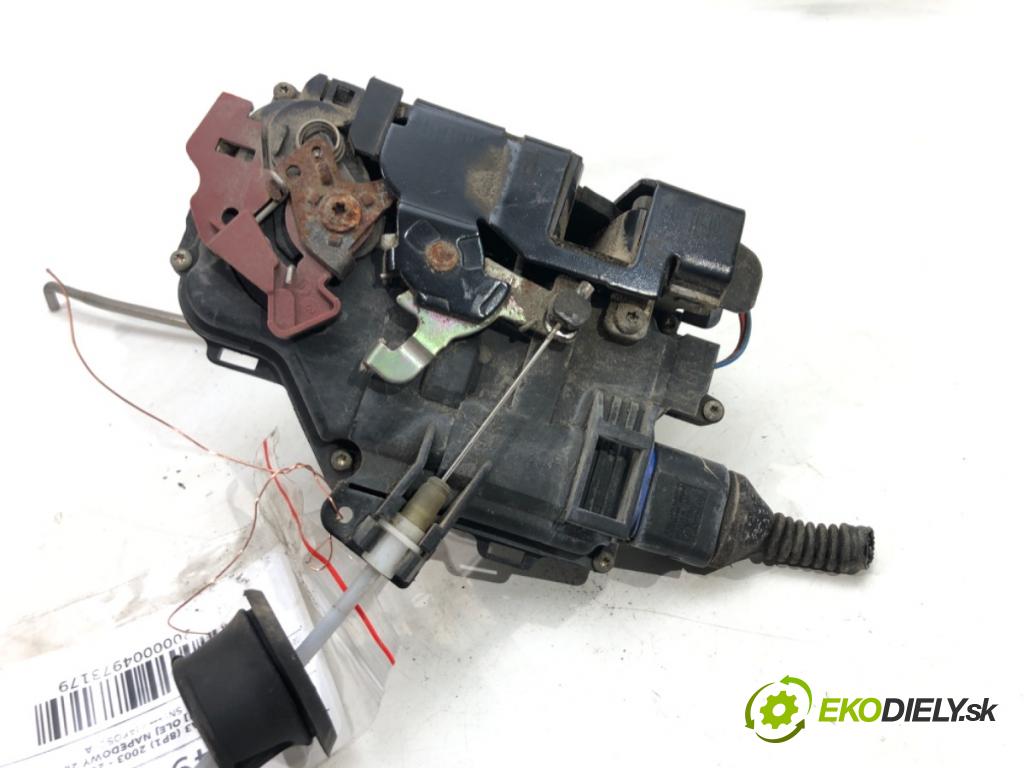 AUDI A3 (8P1) 2003 - 2013    2.0 TDI 16V 103 kW [140 KM] olej napędowy 2003 - 2  zámok dveře pravý přední část 4E1837016