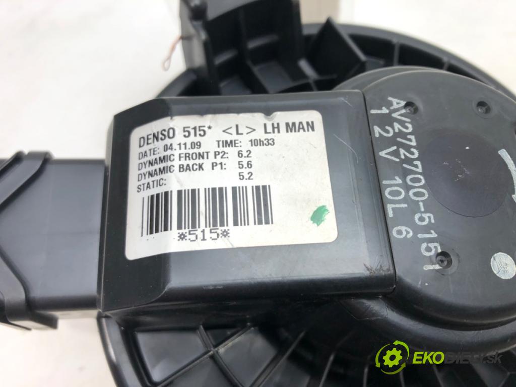 TOYOTA AURIS (_E15_) 2006 - 2012    1.4 D-4D (NDE150_) 66 kW [90 KM] olej napędowy 200  ventilátor kúrenia 272700-5151