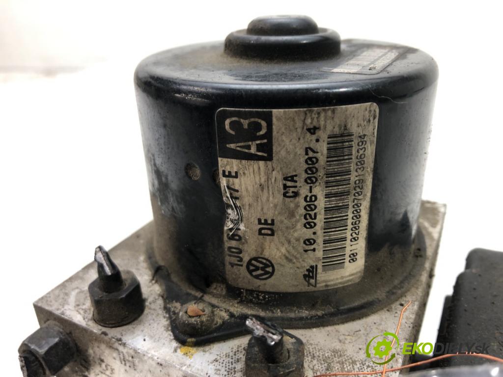 AUDI A3 (8L1) 1996 - 2006    1.9 TDI 81 kW [110 KM] olej napędowy 1997 - 2001  pumpa ABS 1C0907379C (Pumpy brzdové)