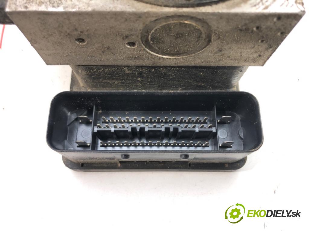 AUDI A3 (8L1) 1996 - 2006    1.9 TDI 81 kW [110 KM] olej napędowy 1997 - 2001  Pumpa ABS 1C0907379C (Pumpy ABS)