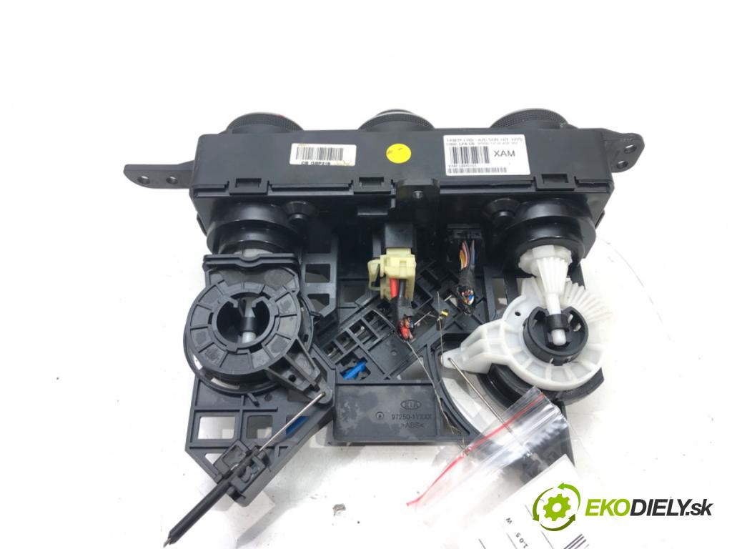 KIA PICANTO II (TA) 2011 - 2017    1.0 51 kW [69 KM] benzyna 2011 - 2017  Panel ovládania kúrenia 97250-1Y100 (Prepínače, spínače, tlačidlá a ovládače kúrenia)
