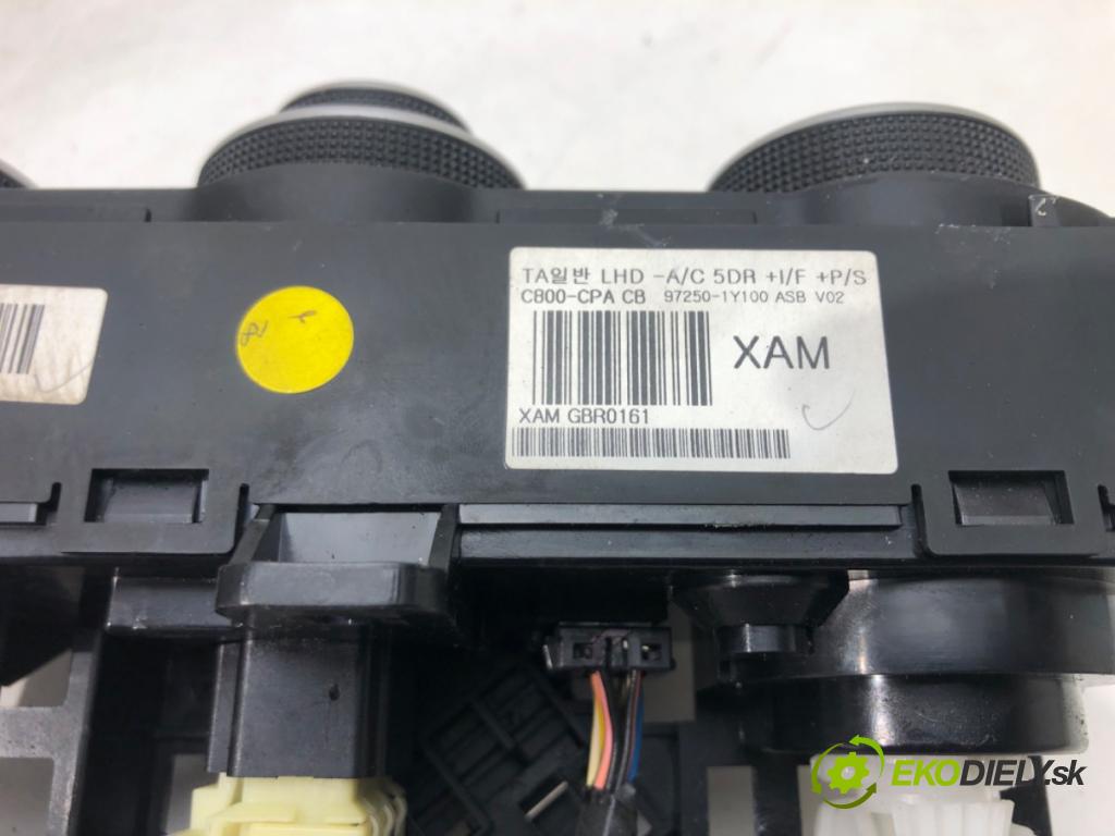 KIA PICANTO II (TA) 2011 - 2017    1.0 51 kW [69 KM] benzyna 2011 - 2017  Panel ovládania kúrenia 97250-1Y100 (Prepínače, spínače, tlačidlá a ovládače kúrenia)