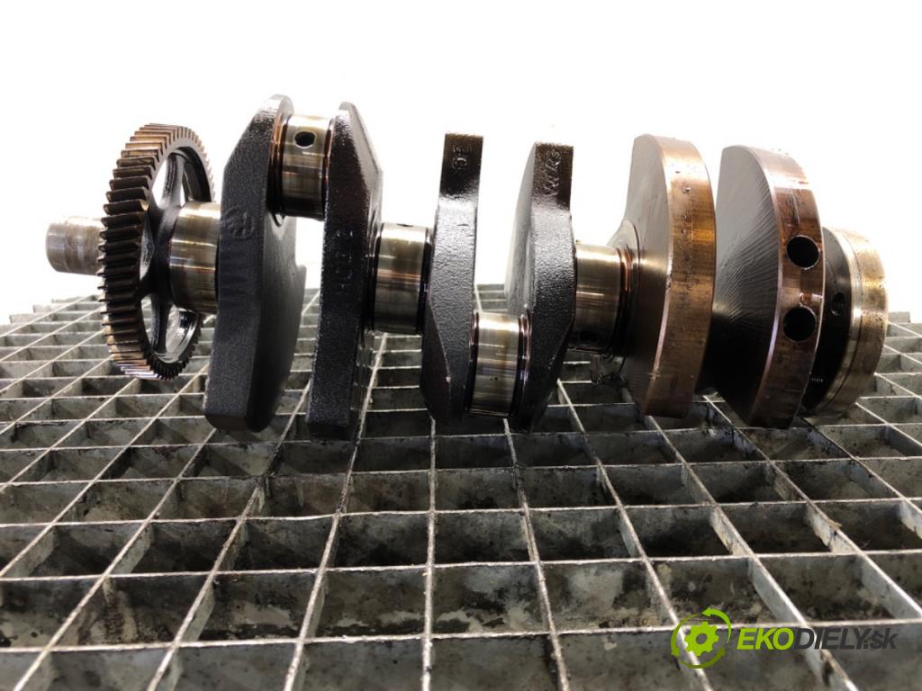 VW POLO (9N_, 9A_) 2001 - 2014    1.2 12V 47 kW [64 KM] benzyna 2001 - 2007  Kardaň, hriadeľ KLIKA: 03DD (Ostatné)