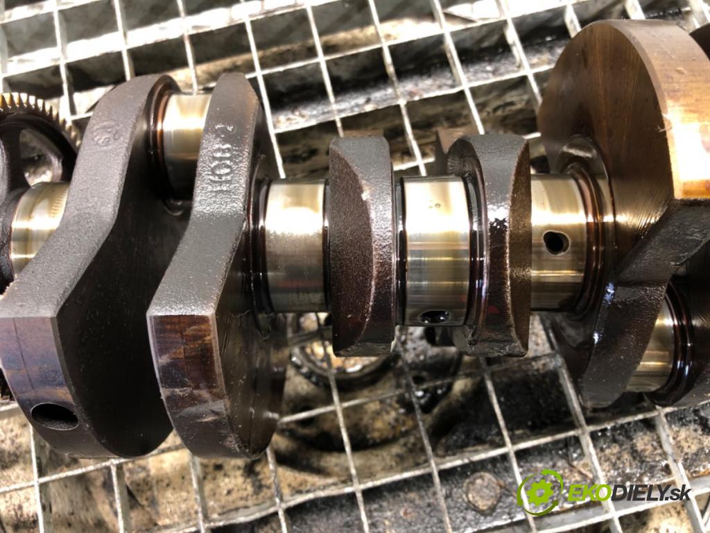 VW POLO (9N_, 9A_) 2001 - 2014    1.2 12V 47 kW [64 KM] benzyna 2001 - 2007  Kardaň, hriadeľ KLIKA: 03DD (Ostatné)