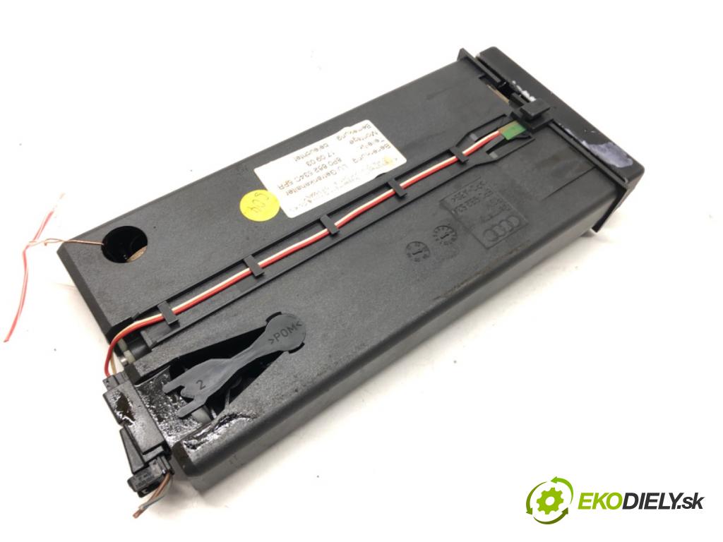 AUDI A3 (8P1) 2003 - 2013    1.6 75 kW [102 KM] benzyna 2003 - 2012  Držiak na nápoje 8P0862534C (Úchyty, držiaky na nápoje)