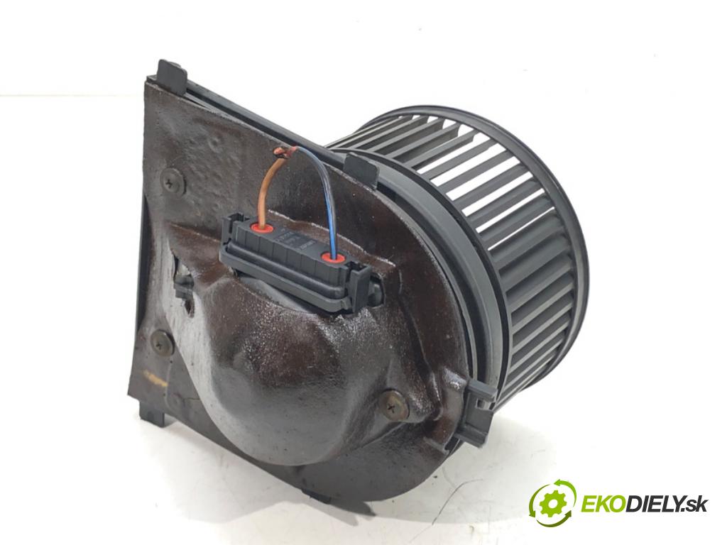 AUDI A3 (8L1) 1996 - 2006    1.8 92 kW [125 KM] benzyna 1996 - 2003  ventilátor kúrenia