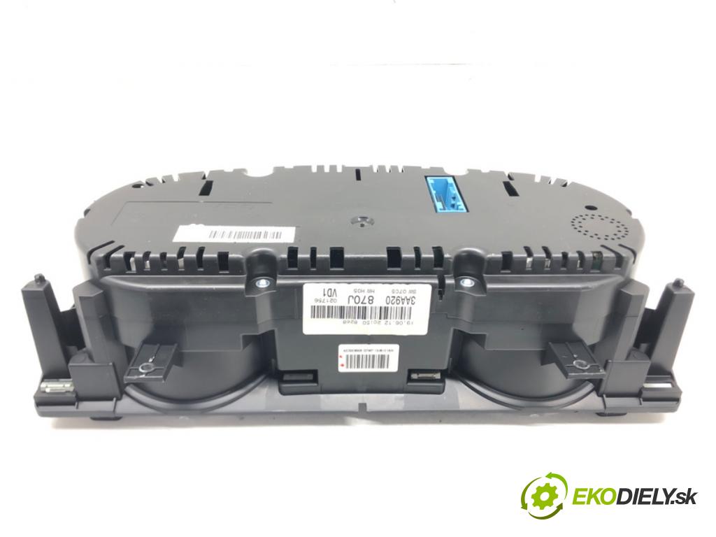 VW PASSAT B7 Variant (365) 2010 - 2015    1.6 TDI 77 kW [105 KM] olej napędowy 2010 - 2014  Prístrojovka 3AA920870J (Prístrojové dosky, displeje)