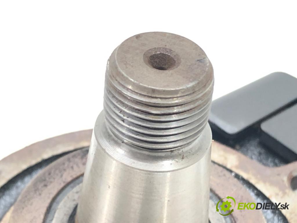 VW PASSAT B7 Variant (365) 2010 - 2015    1.6 TDI 77 kW [105 KM] olej napędowy 2010 - 2014  Pumpa vstrekovacia 03L130755E (Vstrekovacie čerpadlá)