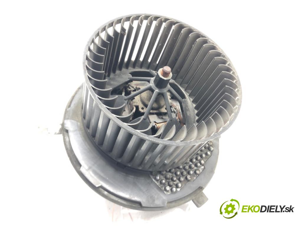 VW PASSAT B7 Variant (365) 2010 - 2015    1.6 TDI 77 kW [105 KM] olej napędowy 2010 - 2014  ventilátor kúrenia 3C0907521F