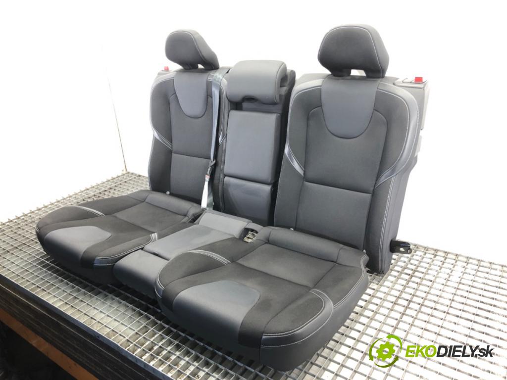 VOLVO V40 liftback (525, 526) 2012 - 2022    D2 88 kW [120 KM] olej napędowy 2015 - 2018  Sedadlo druhý RIADOK: 