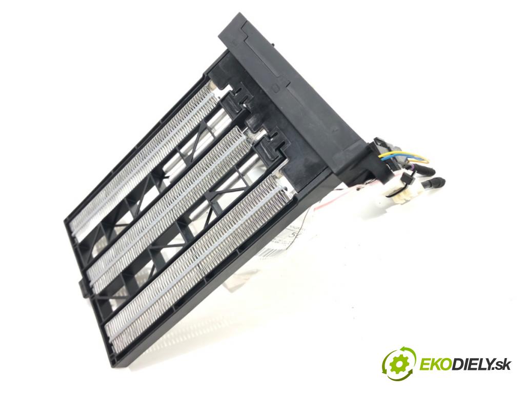 VOLVO V40 liftback (525, 526) 2012 - 2022    D2 88 kW [120 KM] olej napędowy 2015 - 2018  Výhrevné teleso, radiátor kúrenia elektrická 31418971 (Radiátory kúrenia)