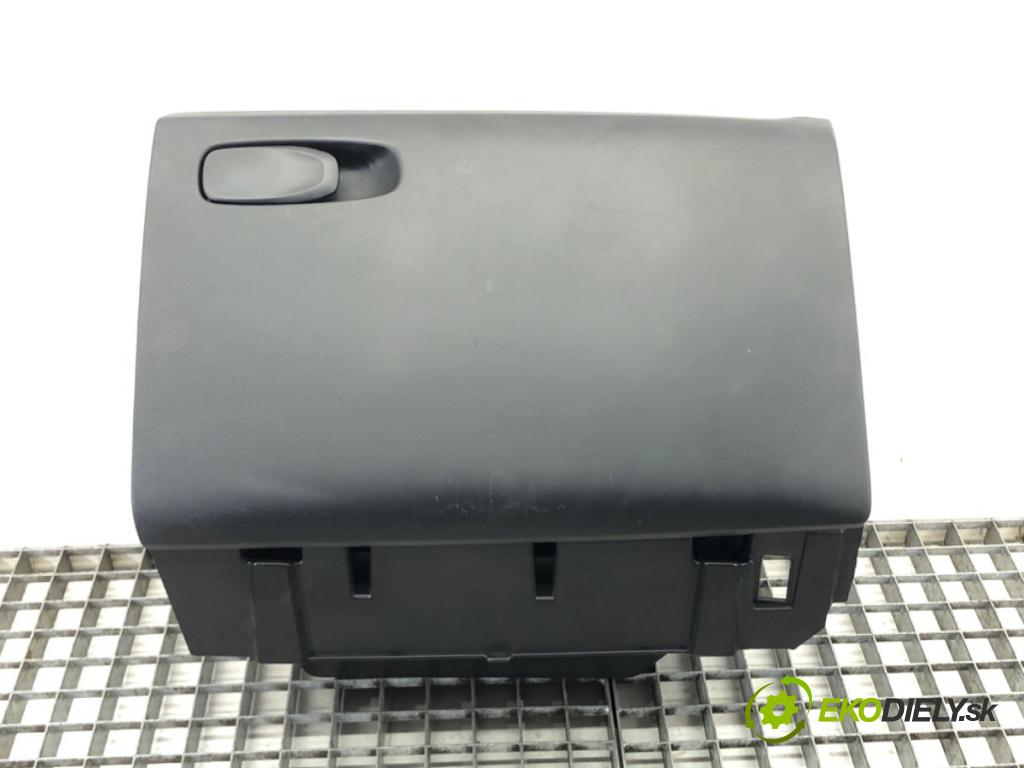 VOLVO V40 liftback (525, 526) 2012 - 2022    D2 88 kW [120 KM] olej napędowy 2015 - 2018  Priehradka, kastlík spolujazdca  (Priehradky, kastlíky)