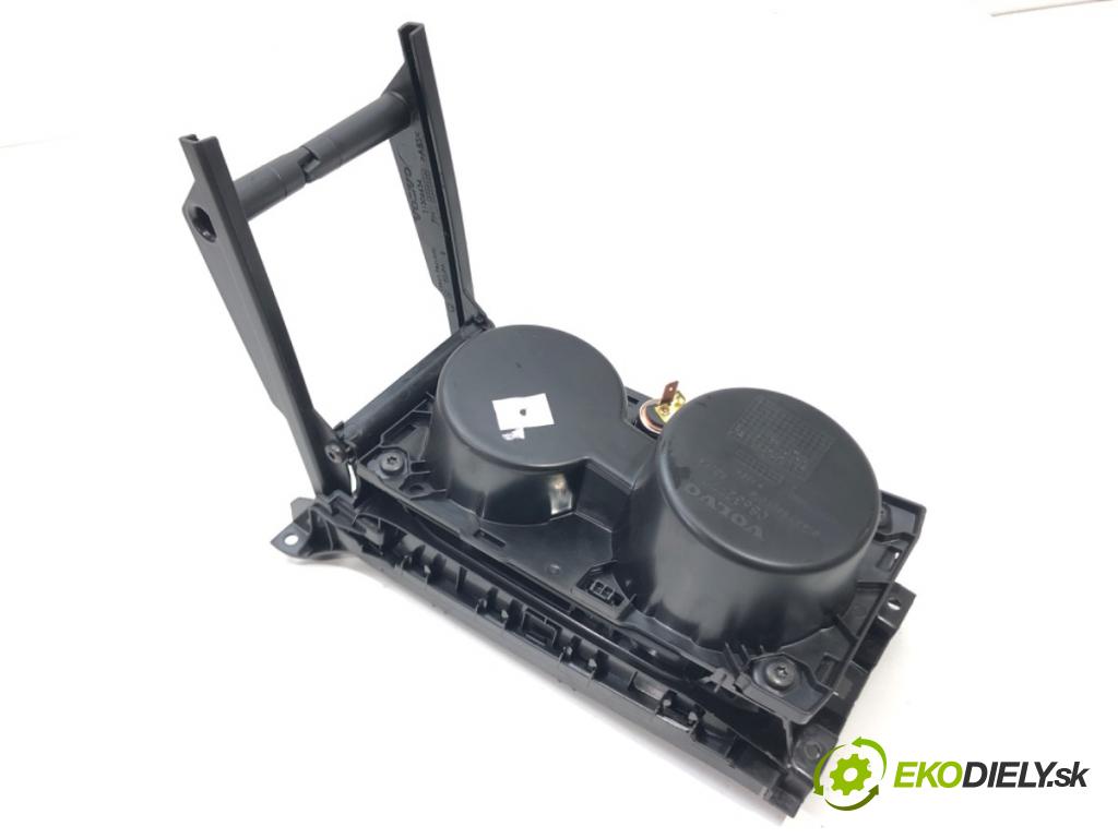 VOLVO V40 liftback (525, 526) 2012 - 2022    D2 88 kW [120 KM] olej napędowy 2015 - 2018  Držiak na nápoje 08632777 (Úchyty, držiaky na nápoje)