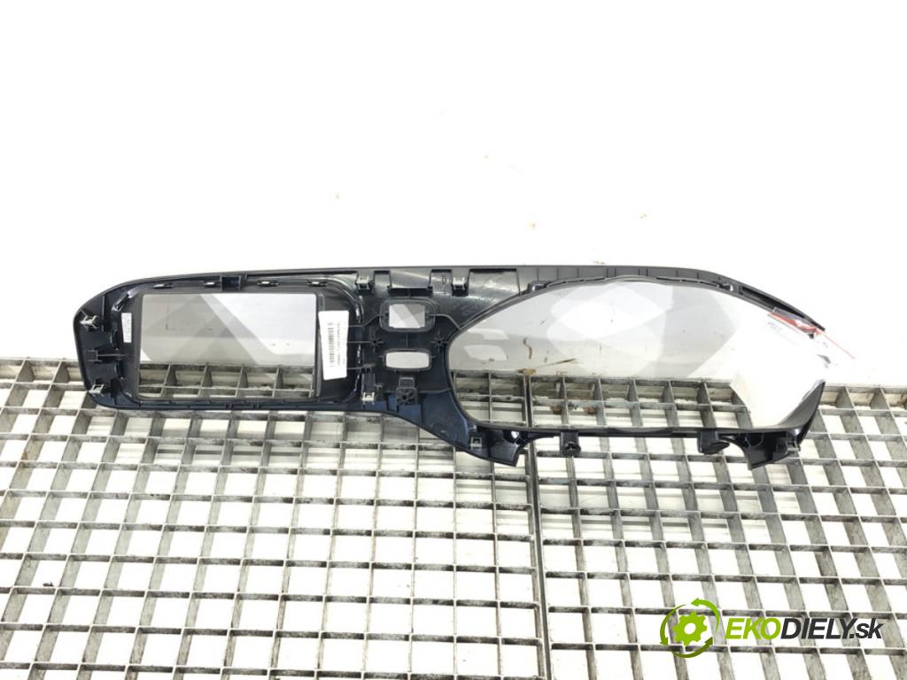 VOLVO V40 liftback (525, 526) 2012 - 2022    D2 88 kW [120 KM] olej napędowy 2015 - 2018  Rámček prístrojovky 31393107