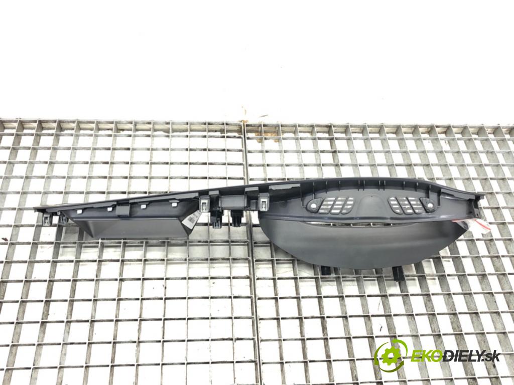 VOLVO V40 liftback (525, 526) 2012 - 2022    D2 88 kW [120 KM] olej napędowy 2015 - 2018  Rámček prístrojovky 31393107