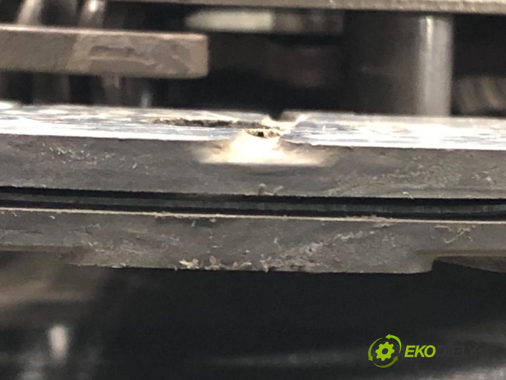 VW POLO (9N_, 9A_) 2001 - 2014    1.2 12V 47 kW [64 KM] benzyna 2001 - 2007  Spojková sada (bez ložiska) 1878068031 (Kompletné sady (bez ložiska))